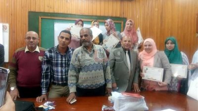 ختام دورة مطبقي المبيدات في الإسماعيلية (صور)