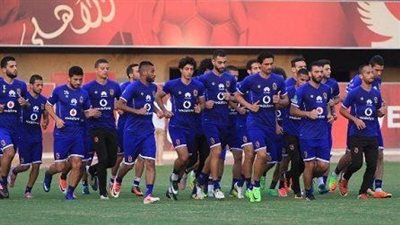 «مكرونة ومشويات وعصائر» غداء الأهلي الأخير قبل لقاء النجم