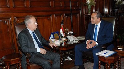 ​وزير الزراعة يستقبل السفير الإسباني بالقاهرة لبحث سبل التعاون