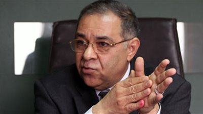 صفوت النحاس: الدولة غير ملزمة بتعيين حملة الماجستير والدكتوراة