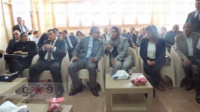 بالصور.. محافظ الجيزة يشرح خطة تطوير الأهرامات لوفد «النواب»