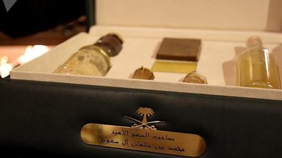 قرية لبنانية تهدي ولي عهد السعودية أغلى صابونة في العالم