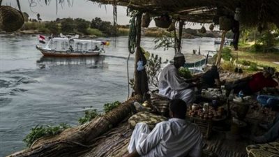 موقع أمريكي: المصريون يواجهون قائمة من الأزمات خلال أسابيع