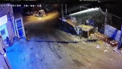 بالفيديو.. العناية الإلهية تنقذ عمالا من حادث تصادم مروع بالسعودية