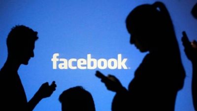 فيس بوك تختبر إضافة الألعاب الفورية إلى ماسنجر