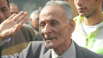 مؤسس حزب شباب البداية يترشح للرئاسة: عندي 74 سنة وأحقق أهداف أولادي