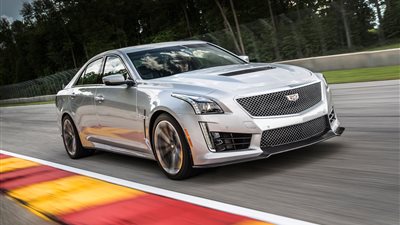 كاديلاك تطور تصميم محركات السيارات الرياضية