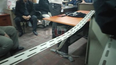 مزاد لـ«متروكات» الركاب في محطة مترو روض الفرج (فيديو وصور)