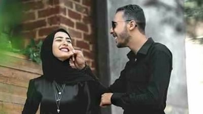 بالصور.. أقوى جلسة تصوير جمعت شاب وشقيقته