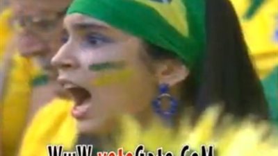 بالفيديو.. انفعال هستيري من مشجعة برازيلية أثناء مباراة المكسيك