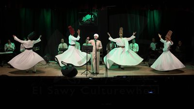 «مولانا» تحيي حفل إنشاد ديني في ساقية الصاوي (صور)