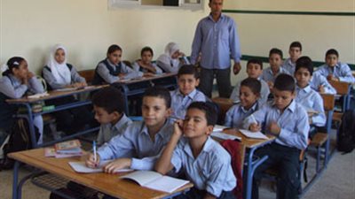 خبراء الأمن يرفضون تأجيل الدراسة.. 