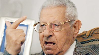 مكرم محمد أحمد: 32 مليار جنيه تكلفة شبكة الطرق الجديدة