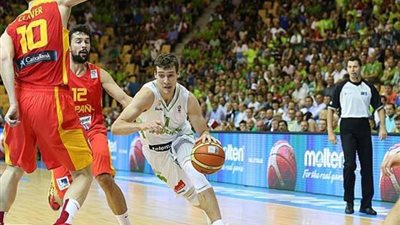 فوز سلة سلوفينيا وفرنسا واليونان وليتوانيا ببطولة أمم أوربا