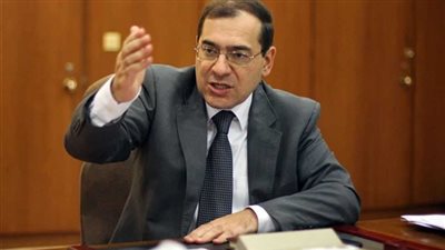 وزيرا النقل والبترول يفتتحان رصيفا بحريا ومحطة متعددة بدمياط.. الأحد