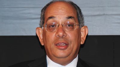 «الكسب»: «بطرس غالي» يحاول ضم 2 مليون دولار إلى دخله المشروع