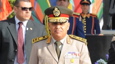 «الدفاع» تؤجل تجنيد طلبة علوم ذوي الإعاقة بالزقازيق