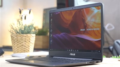 إطلاق أول لاب توب يراعي صحة العين