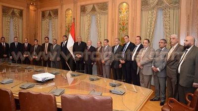 بالصور.. سامح عاشور يوقع عقد بناء مقر نقابة المحامين