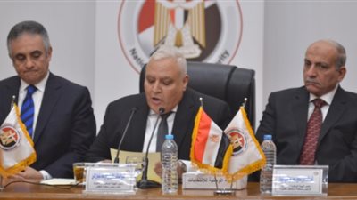 استعدادات «الوطنية للصحافة» للانتخابات الرئاسية.. تعلن مدونة سلوك المهنة.. تكشف معايير استطلاعات الرأي.. تشدد على الدقة في توظيف الصور الصحفية.. وتؤكد على الأمانة والمصداقية في التغطية