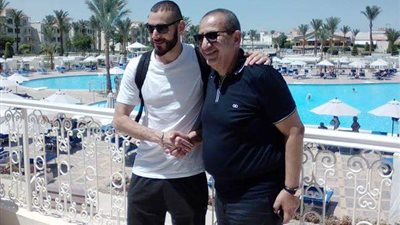 مصر قبلة المشاهير.. بنزيمة يقضي إجازته السنوية في الغردقة.. المغني الأمريكي «اشر» يستشفي بمياه واحة سيوة.. ميسي في الأهرامات وملكة جمال روسيا تعد برد الجميل للمصريين