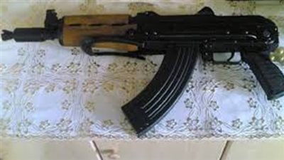 عامل يقتل زوجته ويصيب أسرتها بطلقات نارية لمشادات على الإفطار بقنا