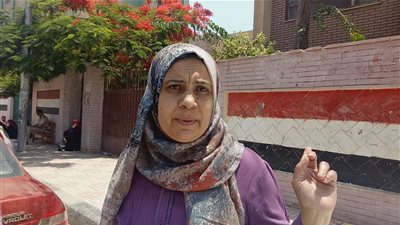 أولياء أمور بالمنصورة يطالبون بإلغاء مادة الاقتصاد والإحصاء (فيديو)