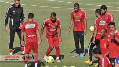 مخاوف بين لاعبي الأهلي من خوض مباراة القمة بالجونة