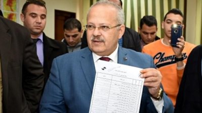 الخشت ينفي شائعة فرض رسوم على الطلاب عند دخول الجامعة