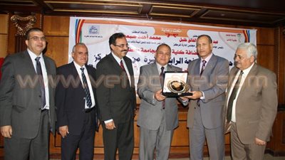 بالصور.. تخريج 48 صينيا من مركز تعليم اللغة العربية بجامعة طنطا