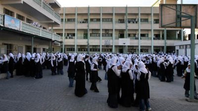 «التعليم.. شريان للحياة بفلسطين».. طلاب غزة والضفة في المركز الثاني عربيًا.. 2753 مدرسة تضم مليونًا و136 ألف طالب.. نسبة المدارس المتصلة بـ«الإنترنت» 7. 34 %.. كفاءة المعلم أبرز ال