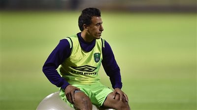 محمد عبد الشافي يؤجل حسم عودته للزمالك