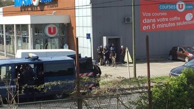 الداخلية الفرنسية: قتيلان و3 إصابات في عملية احتجاز الرهائن بكاركاسون