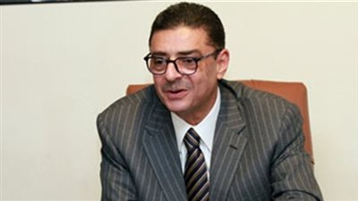 محمود طاهر ومحمد عبد الوهاب وإبراهيم في عزاء نجل هاني زادة