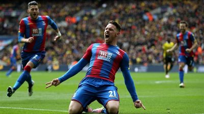 «بالاس» يهزم واتفورد ويواجه مان يونايتد في نهائي كأس إنجلترا