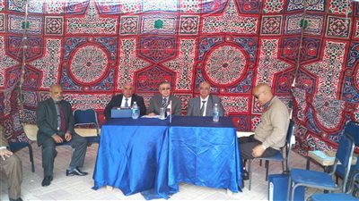 تسليم رؤساء اللجان الفرعية بالبحيرة مظاريف انتخابات الرئاسة