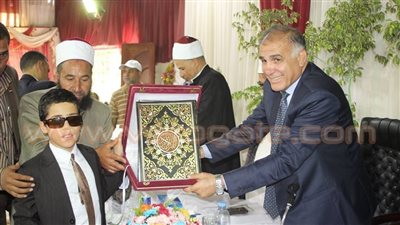 الثاني بـ«العالمية للقرآن» يناشد السيسي مساعدته للعب كرة الجرس