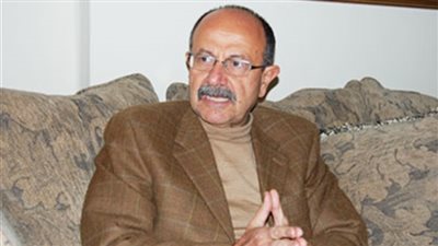 تفكيك الدول بـ «الكلام الحلو».. دبلوماسيون بدرجة «جواسيس».. السفير ناجى الغطريفي: مصر عصية على التفكيك... وأى دولة تقوم على أساس الدين وتدعو للتفرقة يسهل إسقاطها وإنهاء وجودها