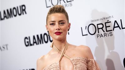 أمبير هارد تدخل في علاقة جديدة بعد انفصالها عن إيلون ماسك بأسبوع