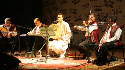 فرقة «ابن عربي» ترد على حفلات النصب الوهمية باسمها