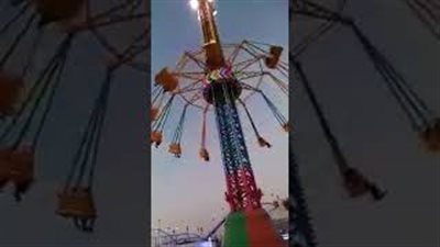 بالفيديو.. لحظة سقوط لعبة ملاهي وإصابة 21 طفلًا في رام الله