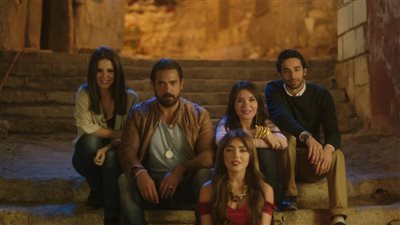 أمير كرارة يصفع دينا في سادس حلقات 