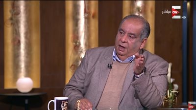 يوسف زيدان: إحنا في القاع ومقتنعين أن العالم بيتآمر ضدنا (فيديو)