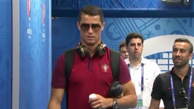 وصول منتخب البرتغال إلى ملعب المباراة