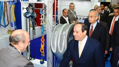 السيسي يفتتح مؤتمر البحث العلمي غدا.. يتضمن 5 محاور مهمة.. رؤية مصر للتنمية المستدامة 2030.. بحث احتياجات المجتمع الملحة..والمساهمة في حل المشكلات الملحة.. وخدمة أهداف المشروعات القومية