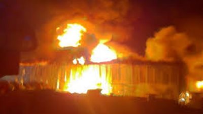 السيطرة على حريق بمحيط محطة مترو روض الفرج