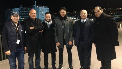 أعضاء اتحاد كرة القدم مع رئيس فيفا ( صور)