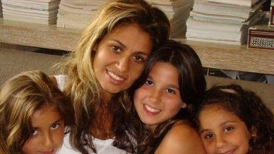 زوجة عمرو دياب تنشر صورا جديدة من نيويورك