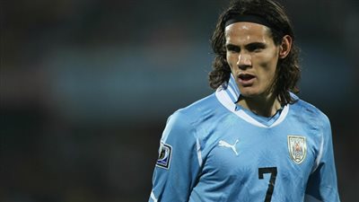 كافاني يقود هجوم أوروجواي أمام البرازيل بتصفيات كأس العالم