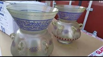 أمن القاهرة تشن حملة لإزالة الباعة الجائلين أمام محطة حلوان (فيديو)